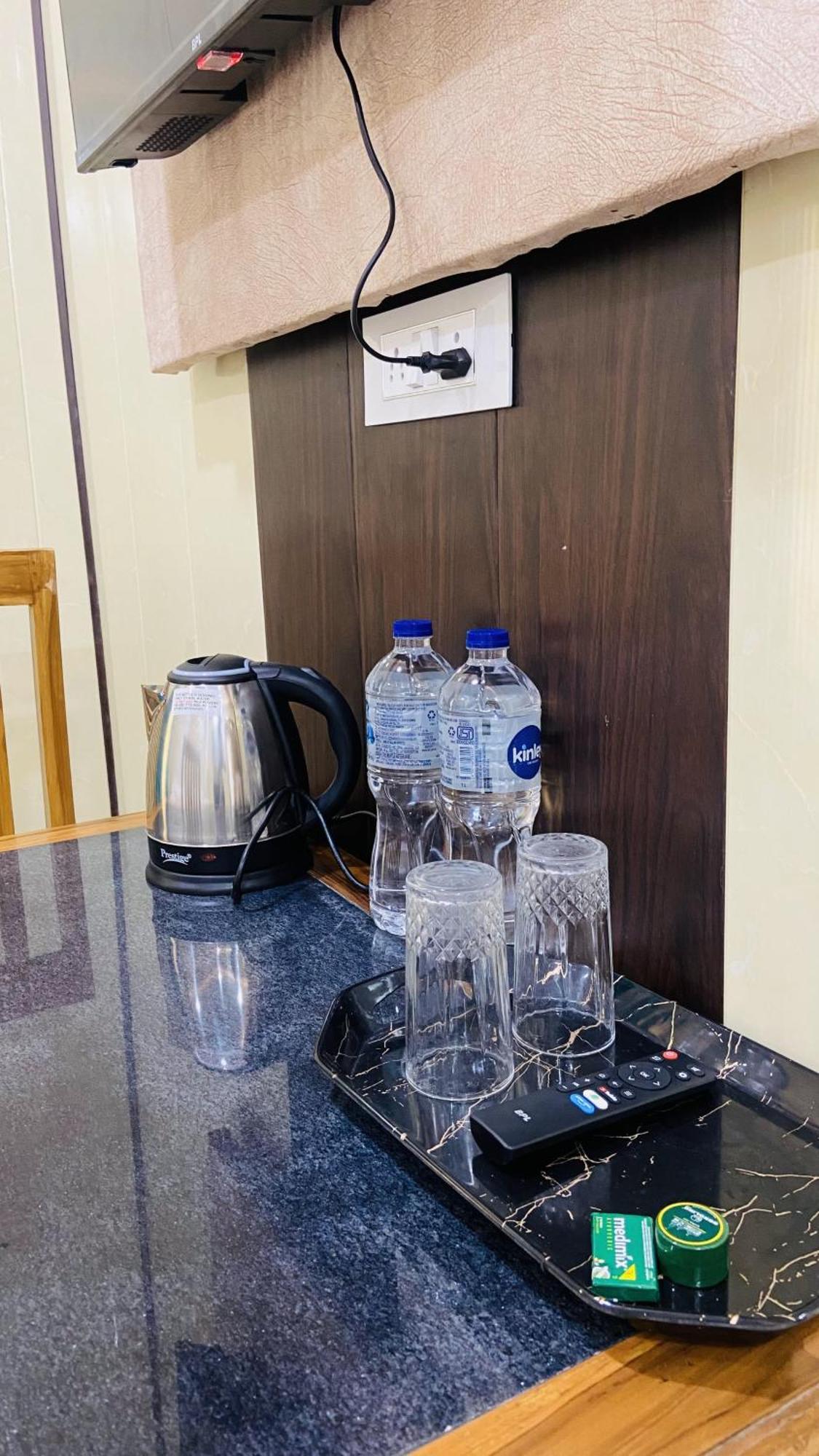 Hotel Mandir Saket Bhawan Ayodhya Esterno foto