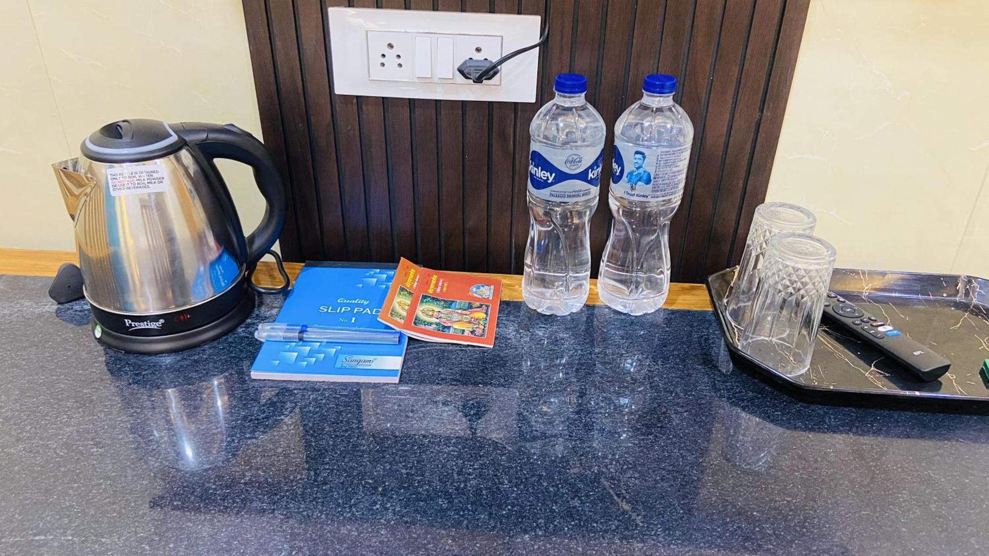 Hotel Mandir Saket Bhawan Ayodhya Esterno foto