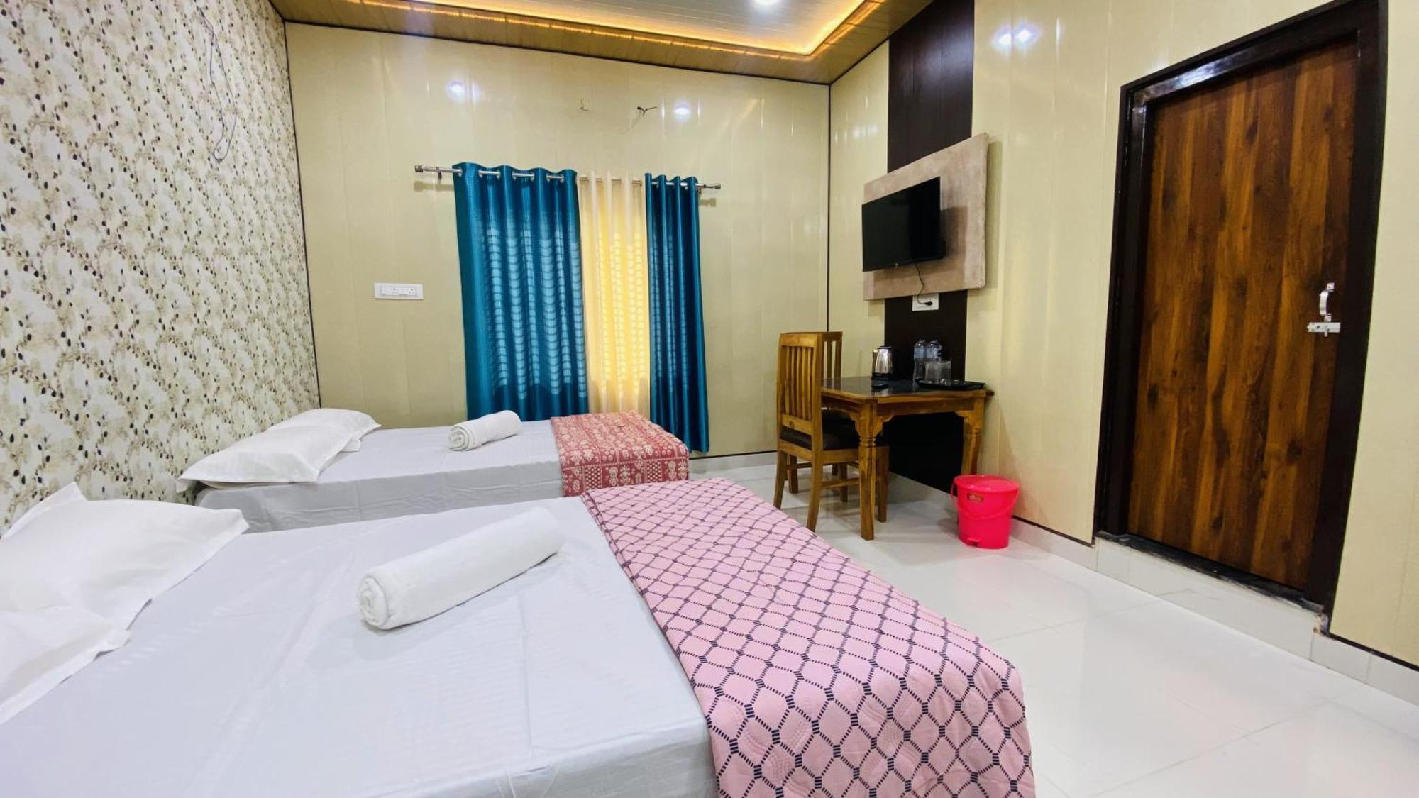 Hotel Mandir Saket Bhawan Ayodhya Esterno foto