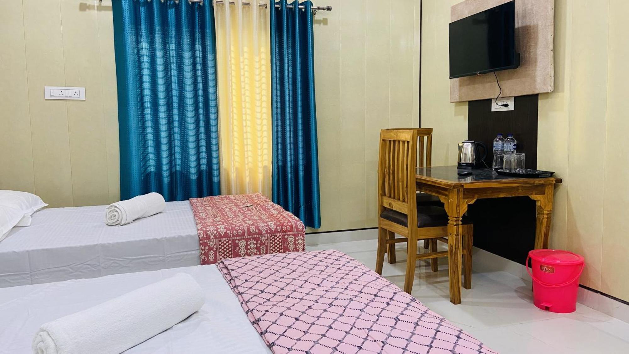 Hotel Mandir Saket Bhawan Ayodhya Esterno foto